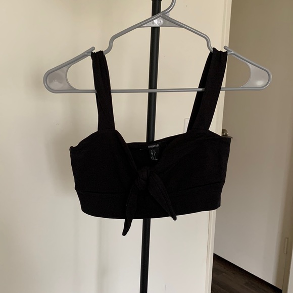 Black Tie Crop Top - Picture 2 of 4